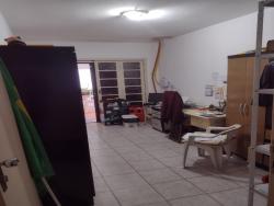 Casa para Venda em Taubaté - 4