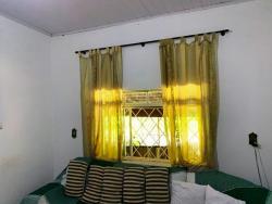 Casa para Venda em Pindamonhangaba - 2