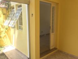 Casa para Venda em Pindamonhangaba - 2