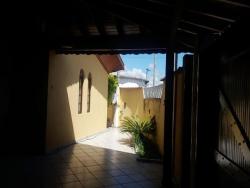 Casa para Venda em Pindamonhangaba - 2