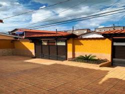 Casa para Venda em Pindamonhangaba - 3