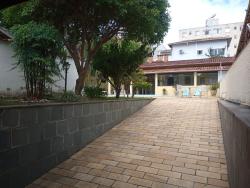 Casa para Venda em Pindamonhangaba - 2