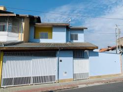 Casa para Venda em Taubaté - 5