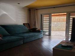 Casa para Venda em Taubaté - 3