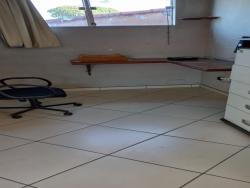Sobrado para Venda em Pindamonhangaba - 5