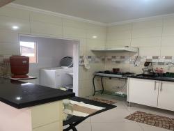 Apartamento para Venda em Pindamonhangaba - 2