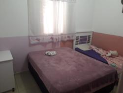 Casa para Venda em Guaratinguetá - 2