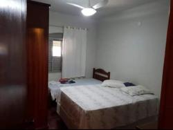 Sobrado para Venda em Pindamonhangaba - 2