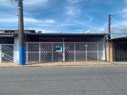 Casa para Venda em Pindamonhangaba - 2