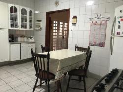 Casa para Venda em Taubaté - 4