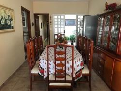 Casa para Venda em Taubaté - 5