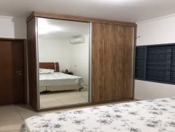 Casa para Venda em Taubaté - 4