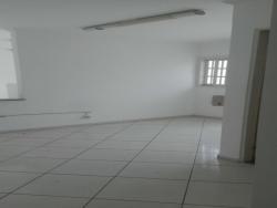 Sobrado para Venda em Pindamonhangaba - 3