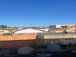 Sobrado para Venda em Pindamonhangaba - 2