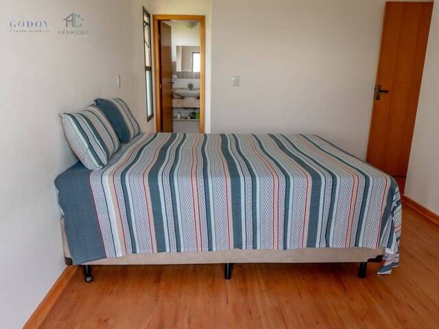 #CA8039 - Casa em condomínio para Locação em Pindamonhangaba - SP - 2