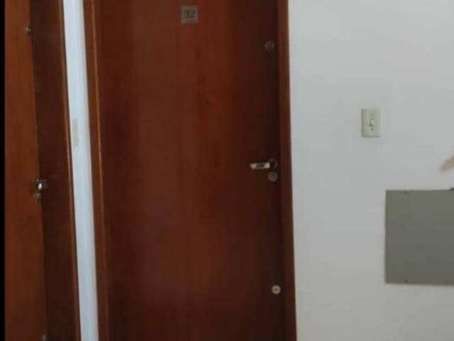 Apartamento para Venda em Pindamonhangaba - 2