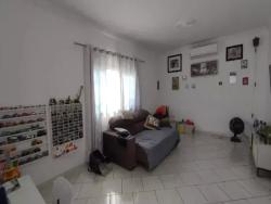 Casa para Venda em Pindamonhangaba - 2