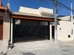 Casa para Venda em Pindamonhangaba - 2