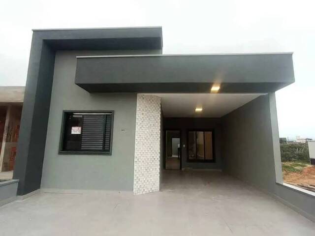 #19370 - Casa para Venda em Pindamonhangaba - SP - 2