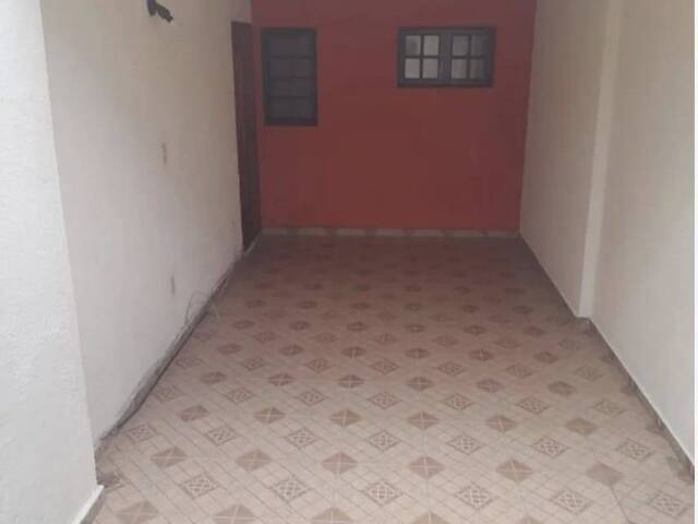 Casa para Venda em Pindamonhangaba - 2