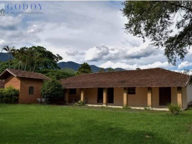 Venda em Piracuama - Pindamonhangaba
