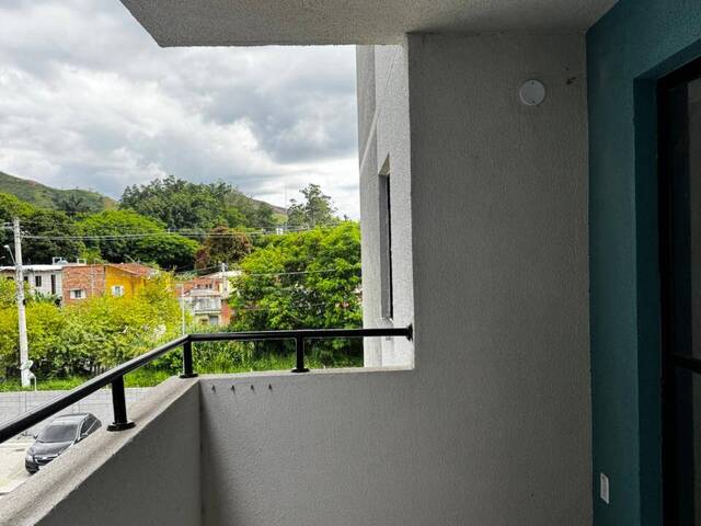 Apartamento para Venda em Guaratinguetá - 3