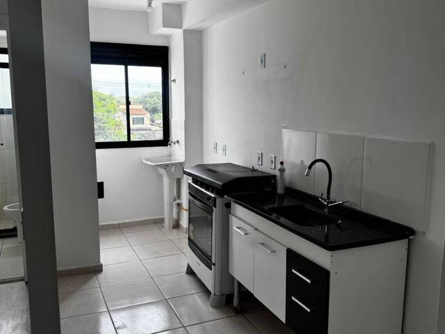 Apartamento para Venda em Guaratinguetá - 2