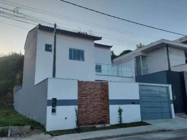 Casa para Venda em Guaratinguetá - 2
