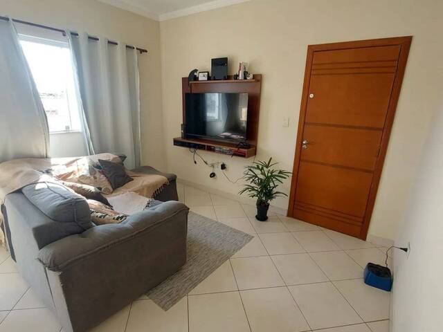 Apartamento para Venda em Guaratinguetá - 2