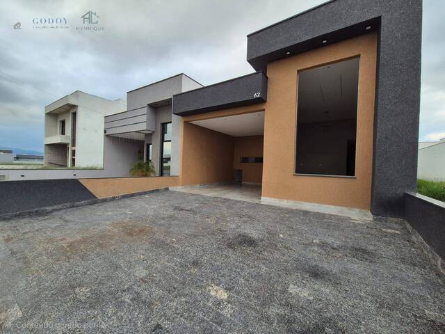 #19718 - Casa para Venda em Pindamonhangaba - SP - 2
