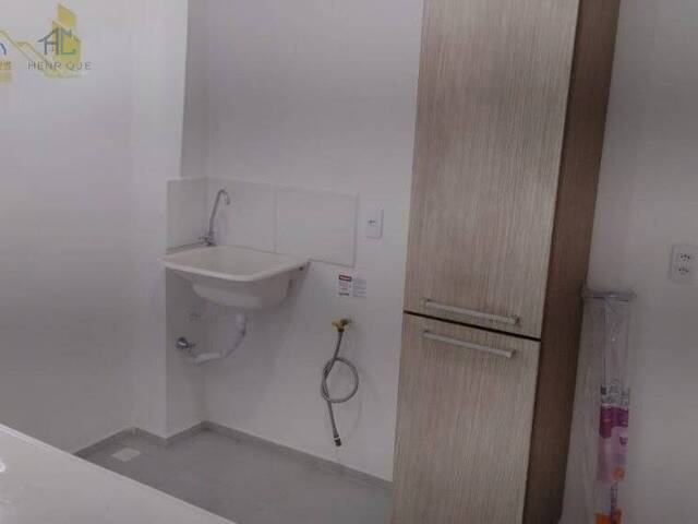 Apartamento para Locação em Pindamonhangaba - 2