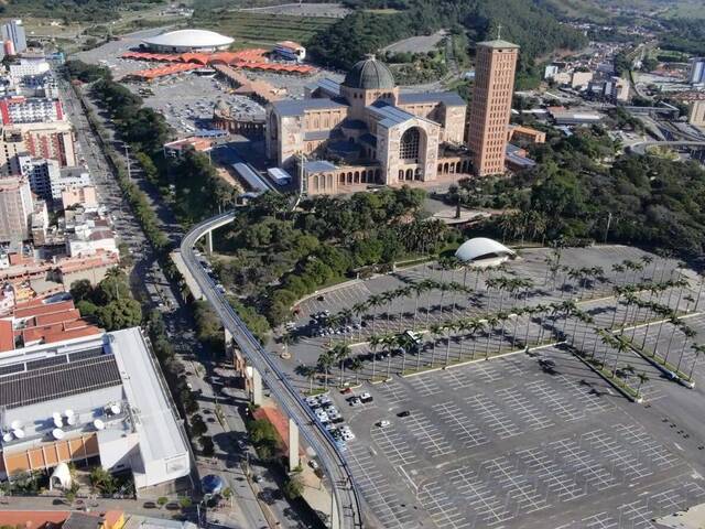 Venda em Centro - Aparecida
