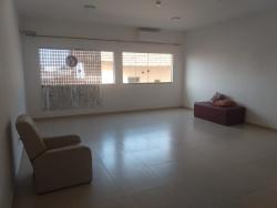 Sala para Locação em Pindamonhangaba - 2