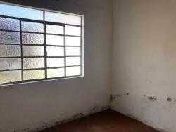 Casa para Locação em Pindamonhangaba - 5