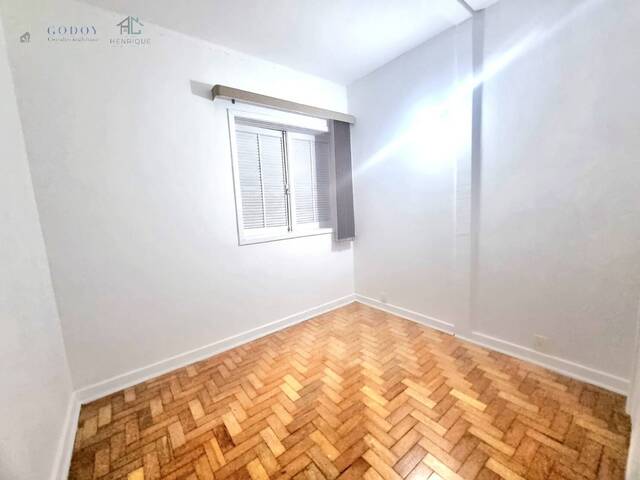 Sala para Locação em Pindamonhangaba - 2