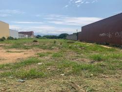 Terreno para Venda em Pindamonhangaba - 2