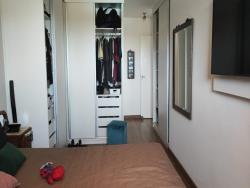 Apartamento para Venda em São José dos Campos - 2