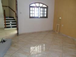 Sobrado para Venda em Pindamonhangaba - 2