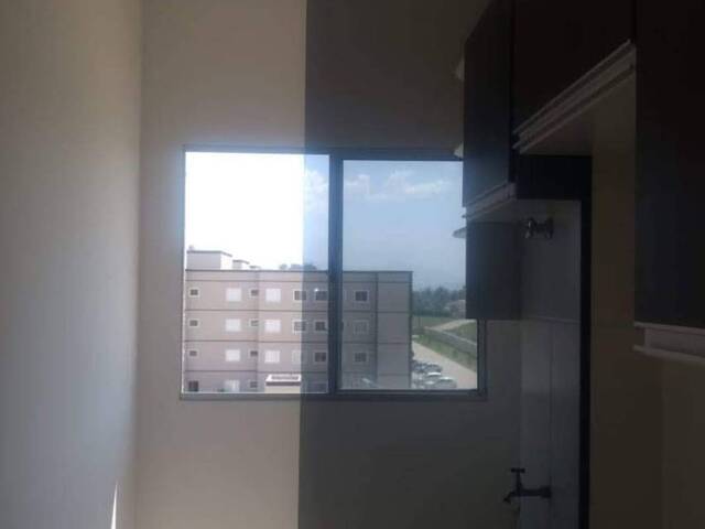 Apartamento para Venda em Pindamonhangaba - 2