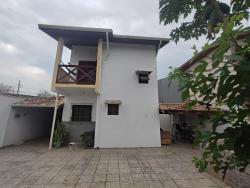 Sobrado para Venda em Pindamonhangaba - 2