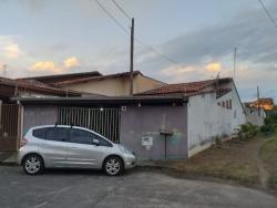 Casa para Venda em Pindamonhangaba - 2