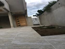 Sobrado para Venda em Pindamonhangaba - 2