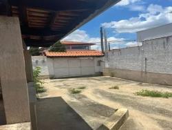 Sobrado para Venda em Taubaté - 2