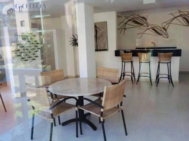 Apartamento para Venda em Ubatuba - 2