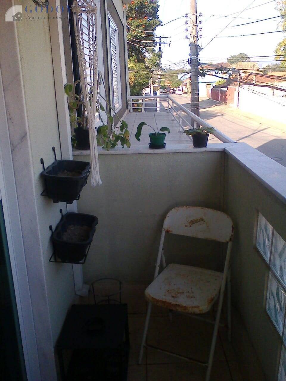 Casa, 4 quartos, 225 m² - Foto 2