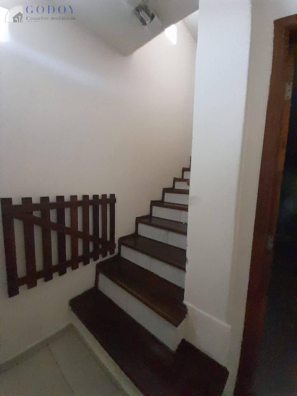 Casa à venda com 2 quartos, 143m² - Foto 9