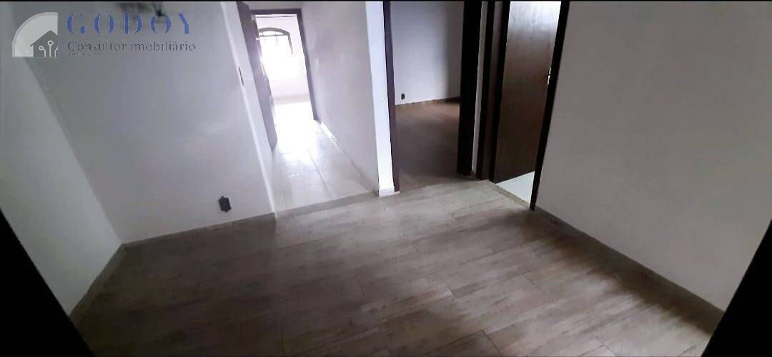 Casa à venda com 3 quartos, 209m² - Foto 15