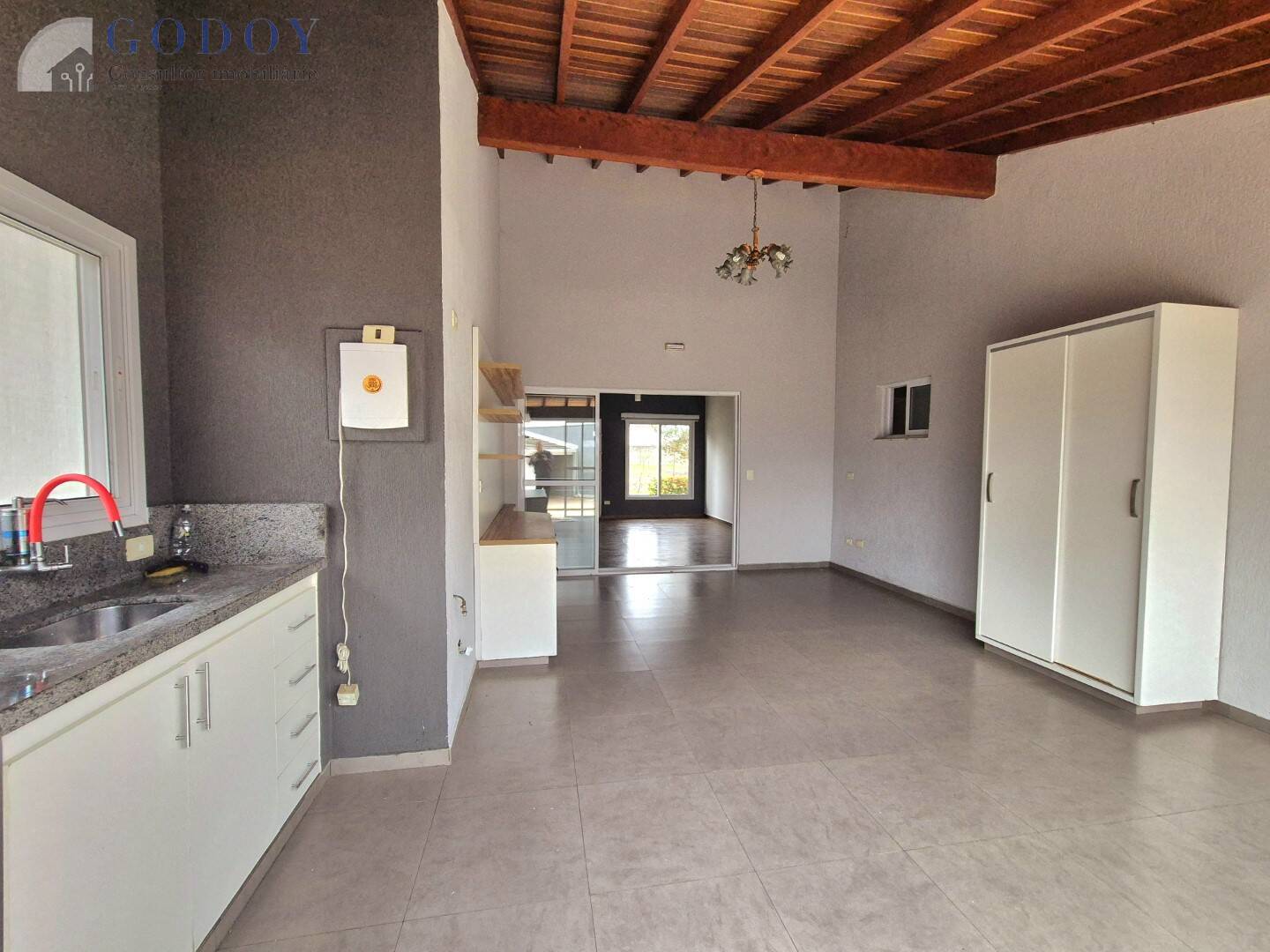 Casa de Condomínio à venda e aluguel com 3 quartos, 220m² - Foto 10