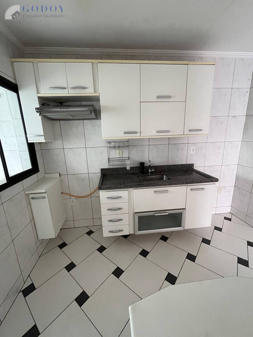 Apartamento à venda com 2 quartos, 73m² - Foto 6