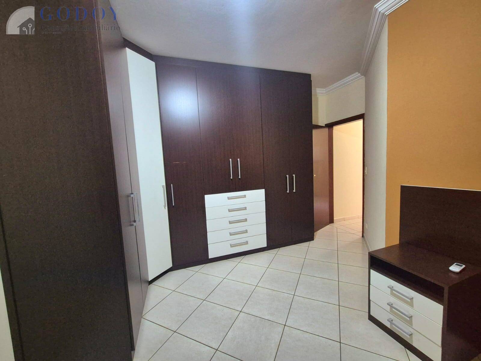 Casa de Condomínio à venda e aluguel com 3 quartos, 224m² - Foto 18